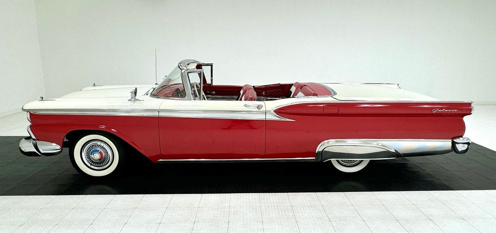 Ford-Galaxie-Cabriolet-1959-3