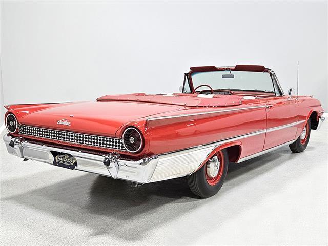 Ford-Galaxie-Cabriolet-1961-4