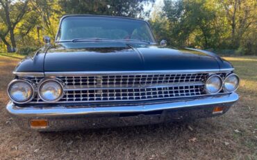 Ford-Galaxie-Coupe-1961-5