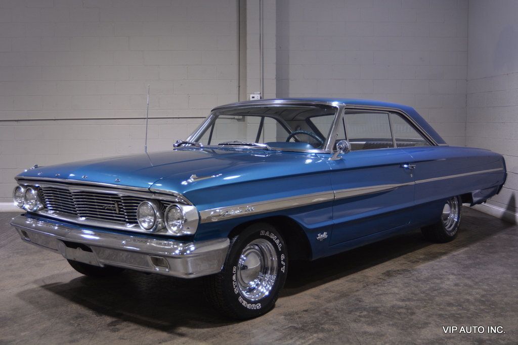 Ford-Galaxie-Coupe-1964-1