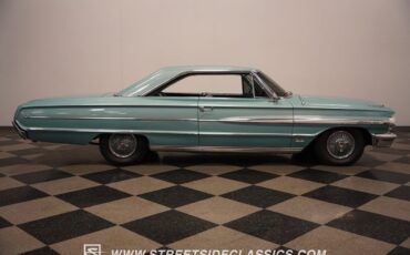 Ford-Galaxie-Coupe-1964-17