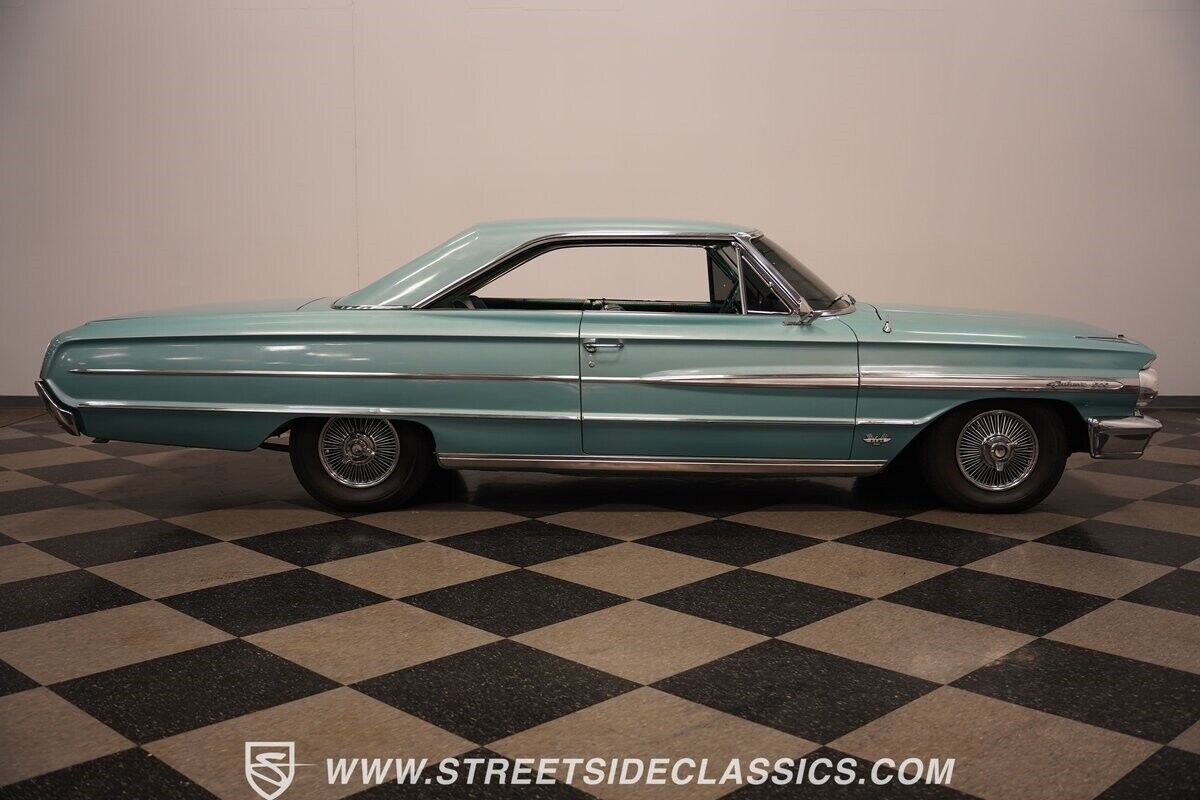 Ford-Galaxie-Coupe-1964-17