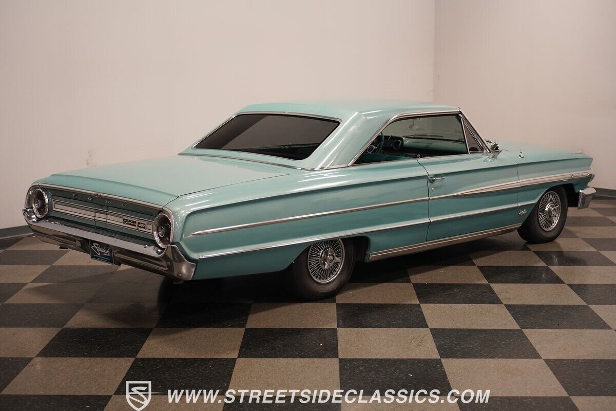 Ford-Galaxie-Coupe-1964-29