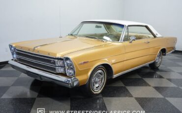 Ford-Galaxie-Coupe-1966-17