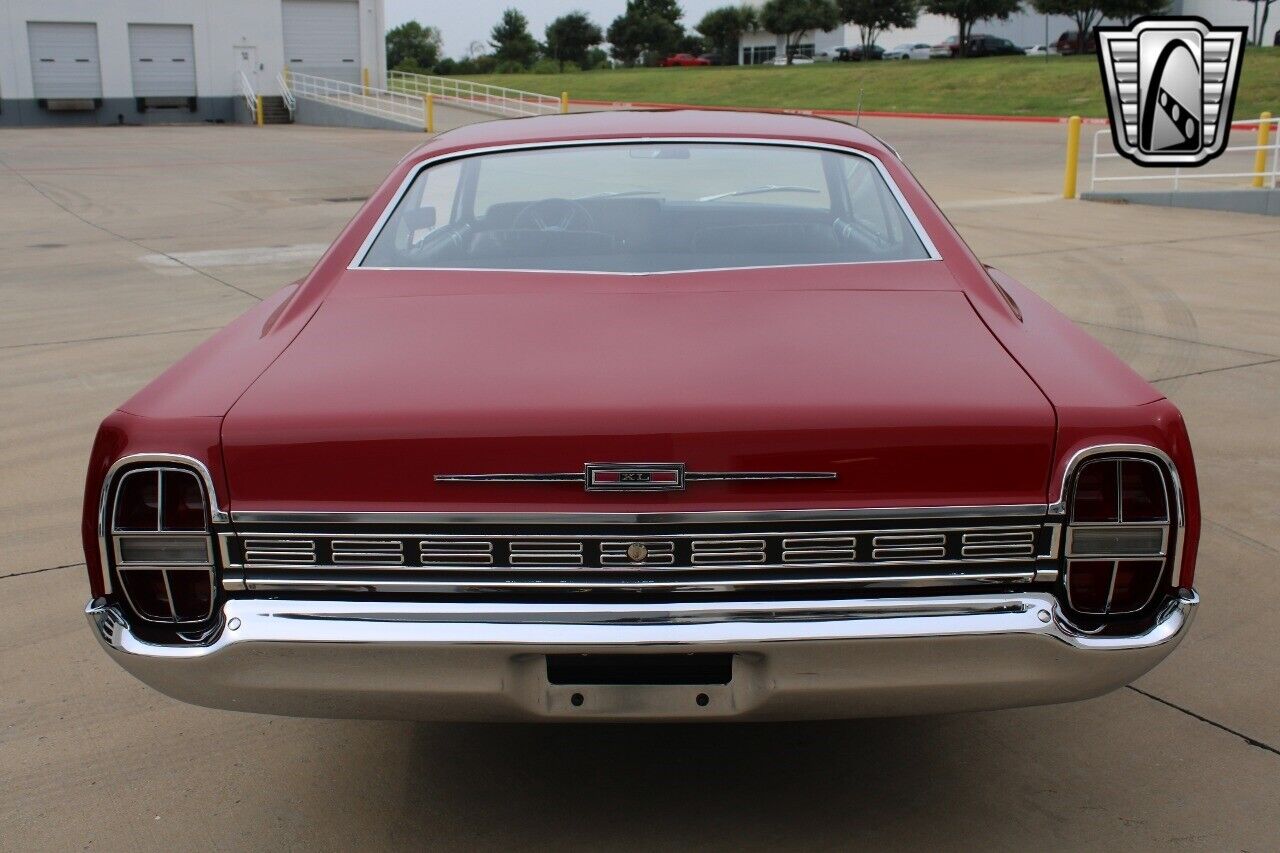 Ford-Galaxie-Coupe-1968-5