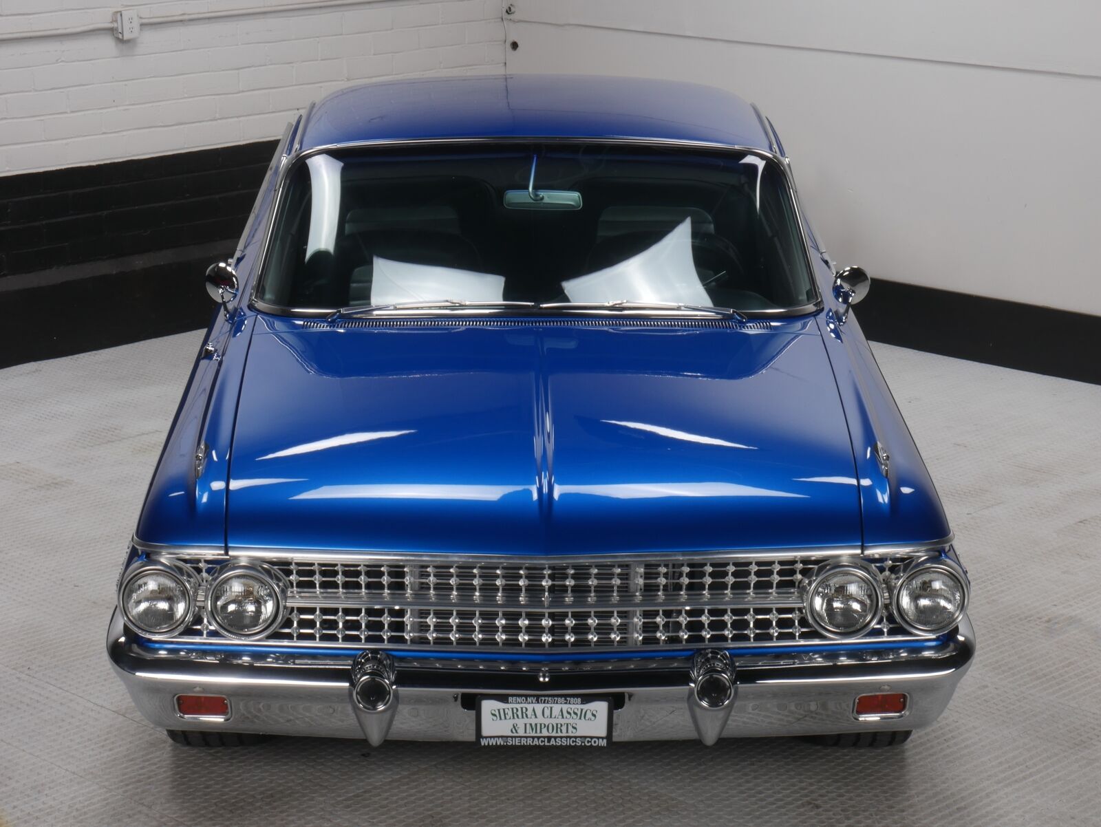 Ford-Galaxie-Starliner-Coupe-1961-3