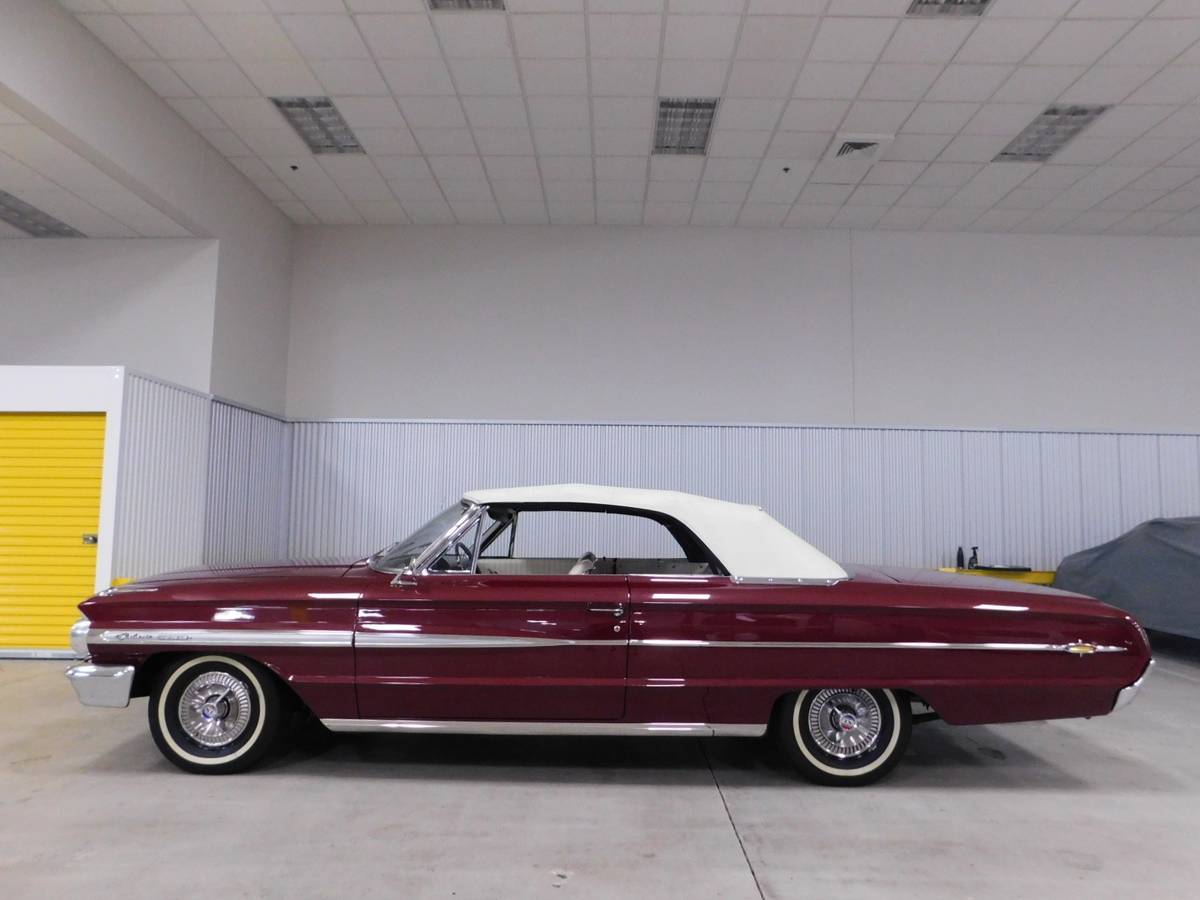 Ford-Galaxie-xl500-1964-3