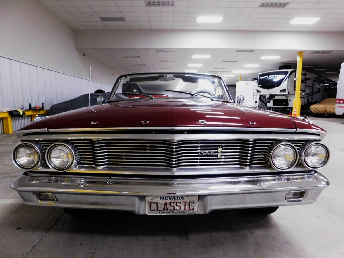 Ford-Galaxie-xl500-1964-8