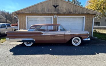 Ford-Galaxy-500-1959-3