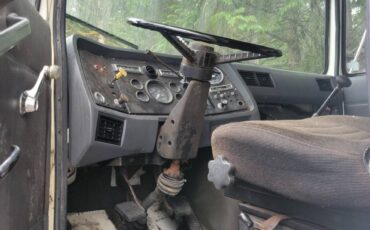 Ford-L7000-diesel-1989-4