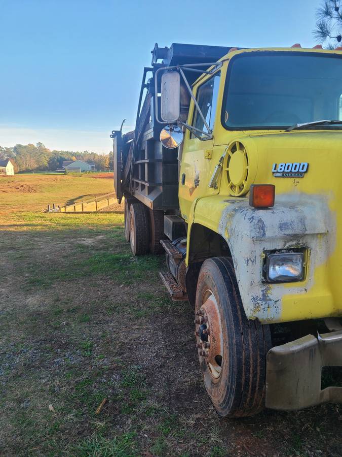 Ford-L8000-diesel-1991-2