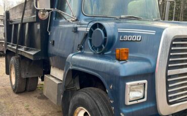 Ford-L9000-diesel-1994-3