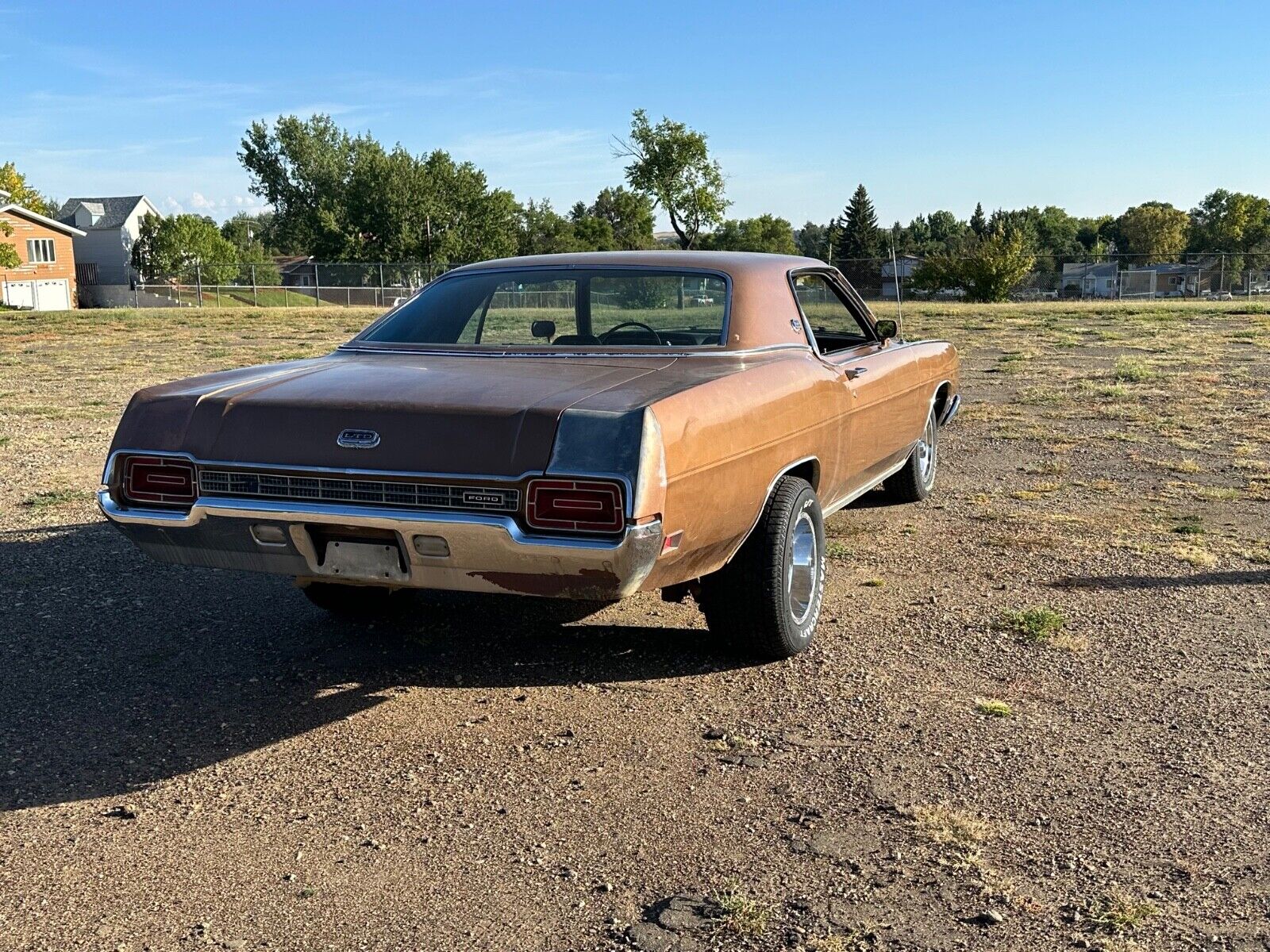 Ford-LTD-1970-13