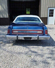 Ford-LTD-Coupe-1976-3