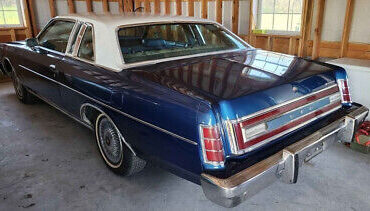 Ford-LTD-Coupe-1976-5