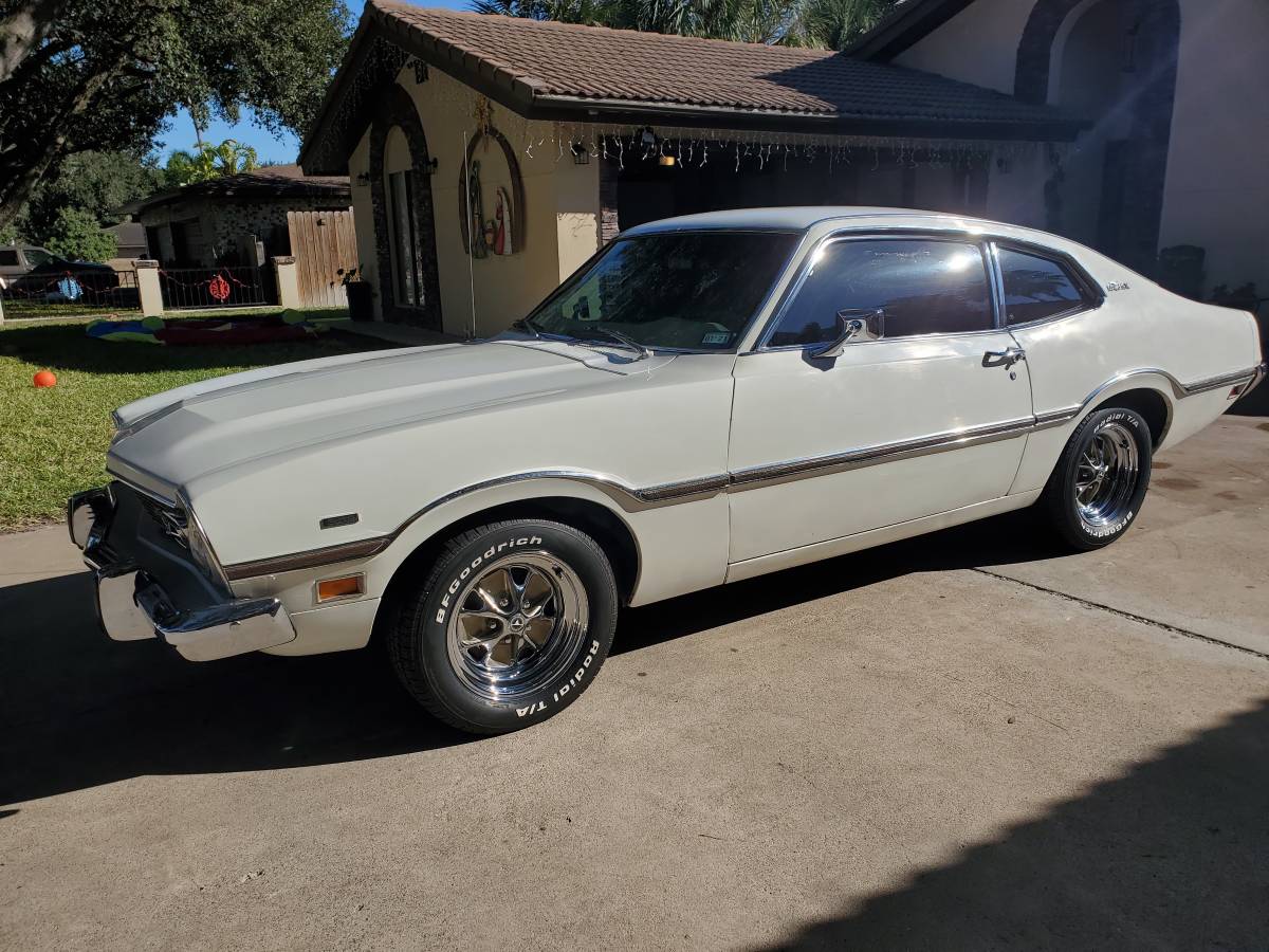 Ford-Maverick-1973