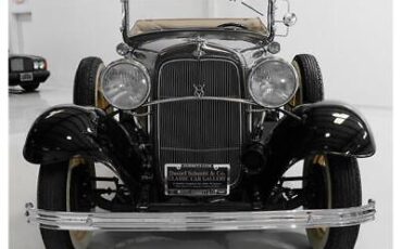 Ford-Model-18-Cabriolet-1932-4