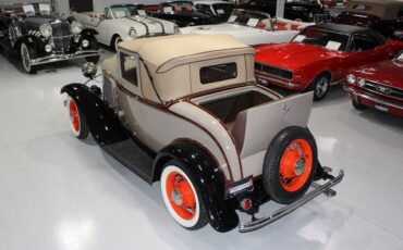 Ford-Model-18-Coupe-1932-10