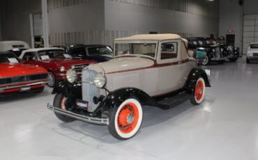 Ford-Model-18-Coupe-1932-12