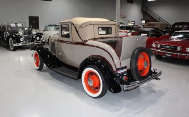 Ford-Model-18-Coupe-1932-18