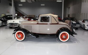 Ford-Model-18-Coupe-1932-19