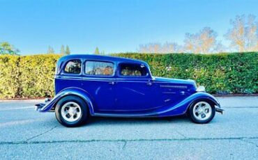 Ford-Model-40-Sedan-Berline-1934-6