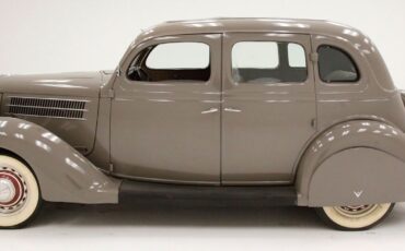 Ford-Model-48-Berline-1936-1