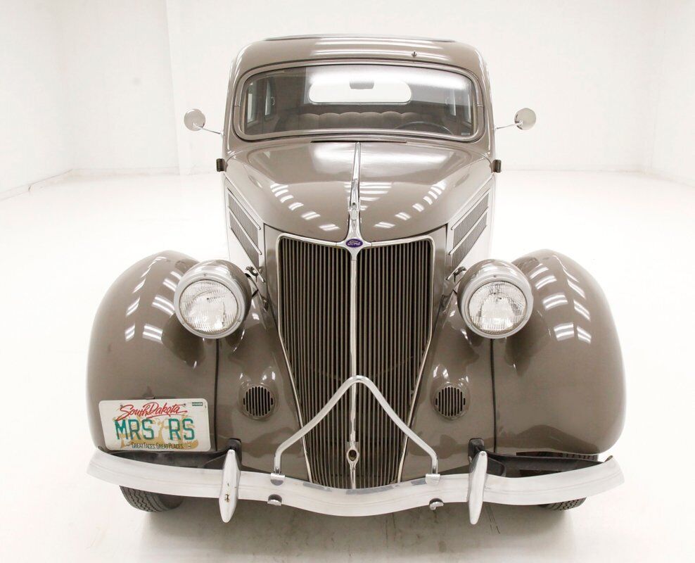 Ford-Model-48-Berline-1936-6