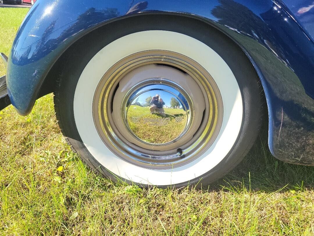 Ford-Model-48-Cabriolet-1935-7