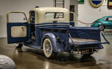 Ford-Model-48-Pickup-1935-2