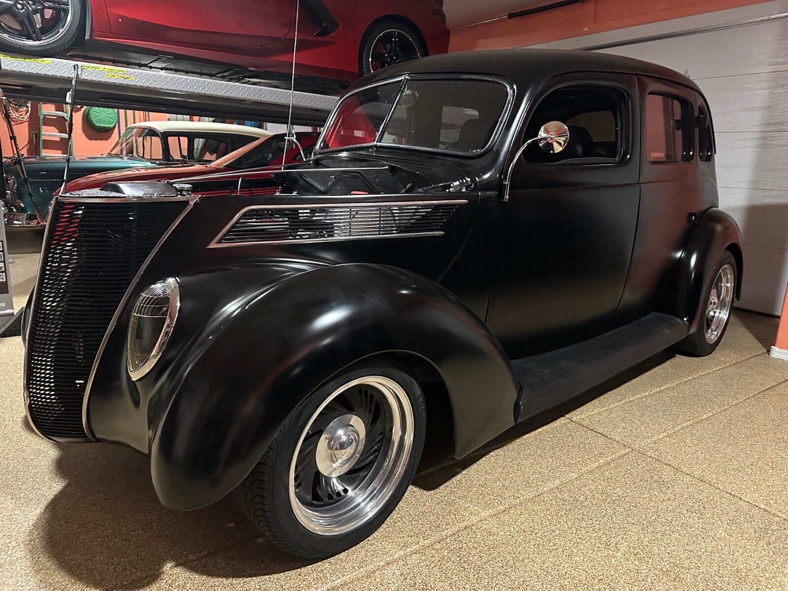 Ford-Model-74-Berline-1937-12