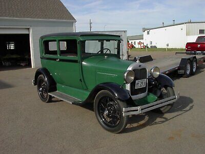 Ford-Model-A-Berline-1929