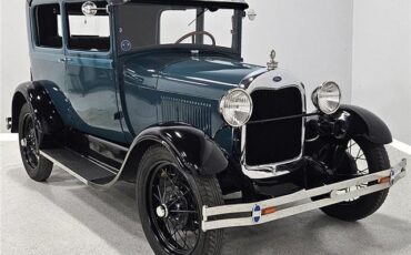 Ford-Model-A-Berline-1929-5