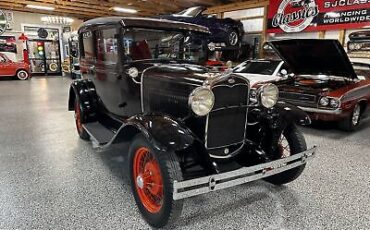 Ford-Model-A-Berline-1931-13