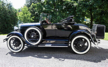 Ford-Model-A-Cabriolet-1928-3