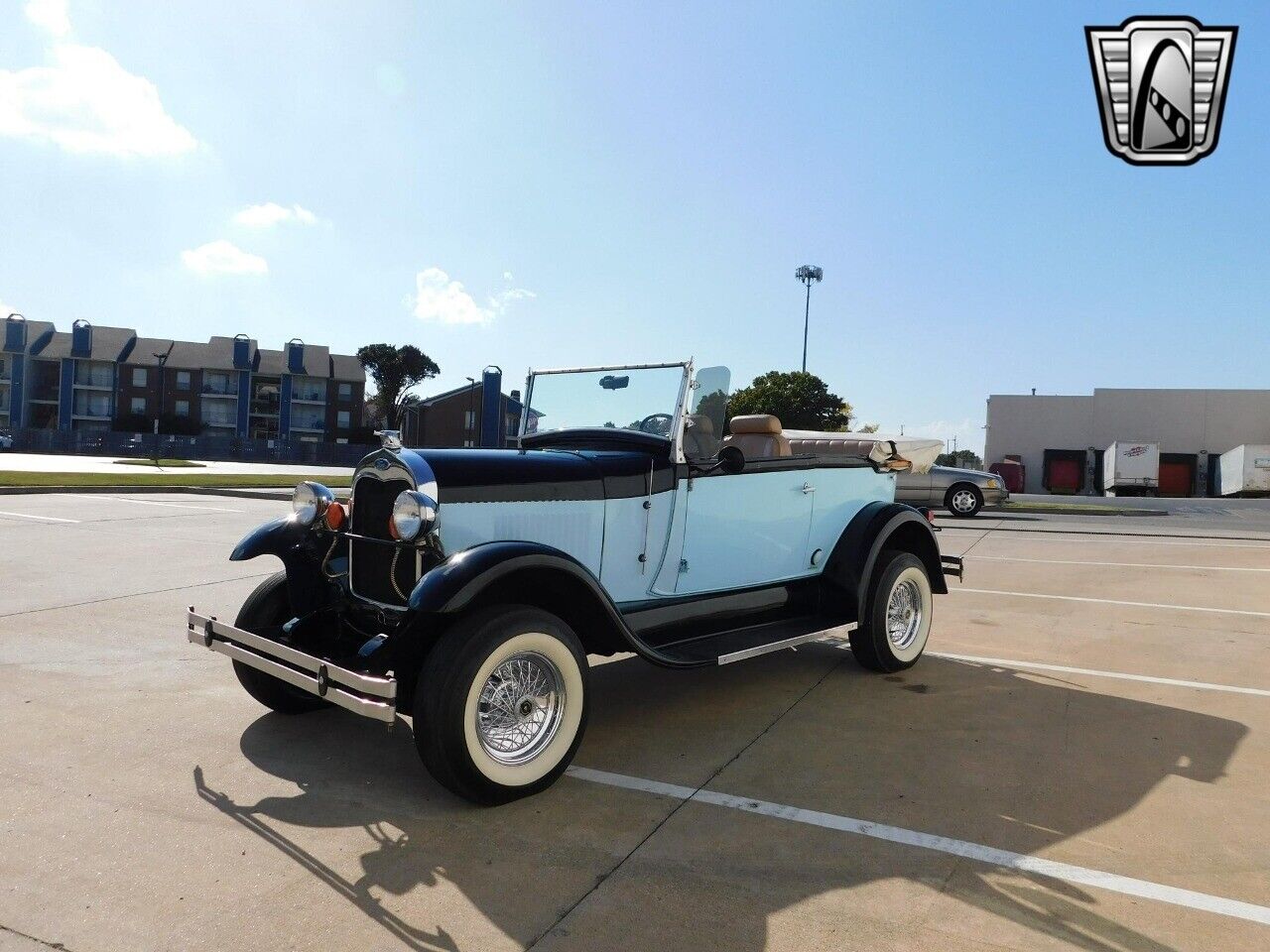 Ford-Model-A-Cabriolet-1929-2