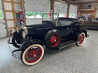 Ford-Model-A-Cabriolet-1929-2