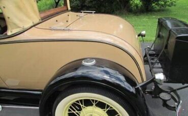 Ford-Model-A-Cabriolet-1929-20