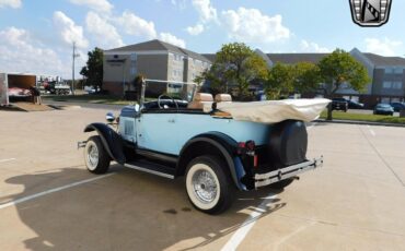 Ford-Model-A-Cabriolet-1929-4