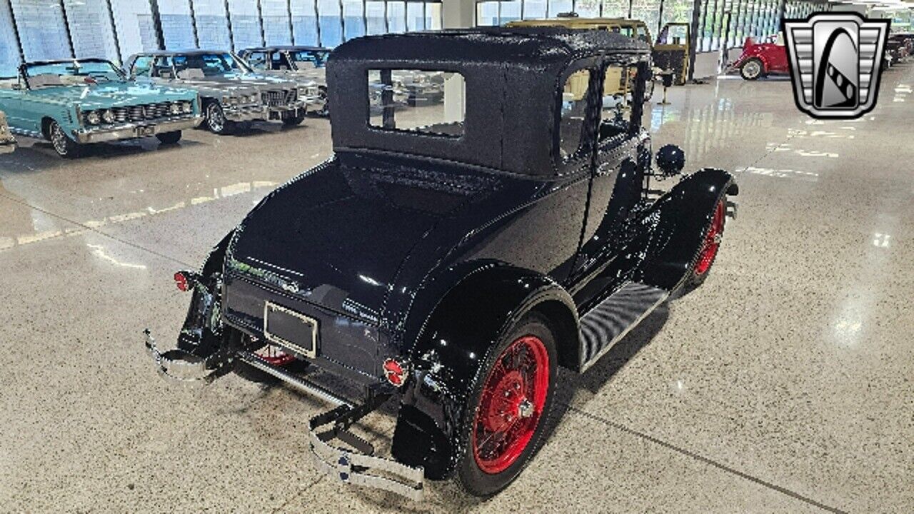 Ford-Model-A-Cabriolet-1929-4