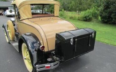 Ford-Model-A-Cabriolet-1929-5