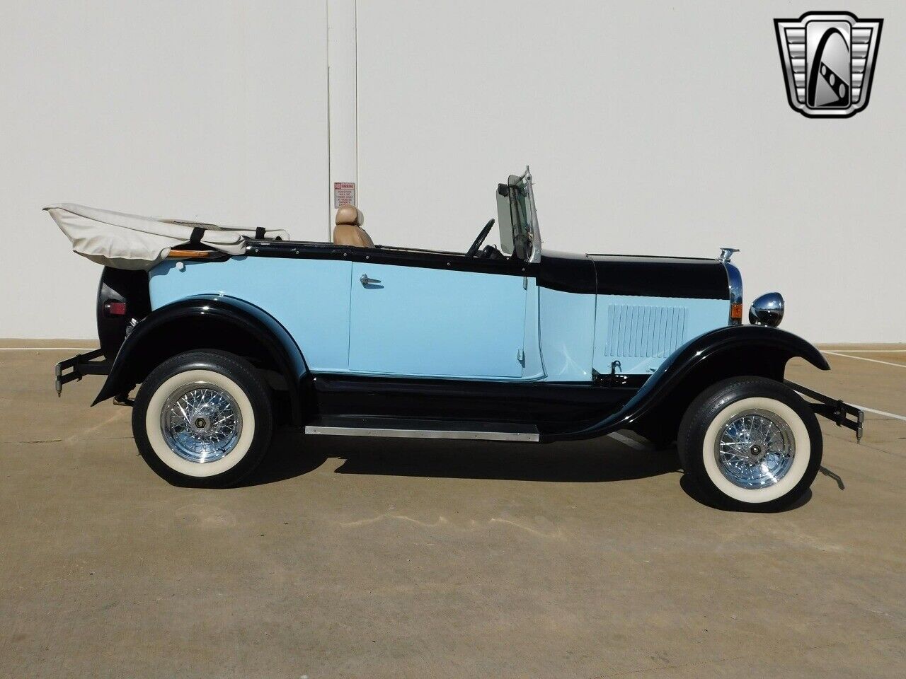 Ford-Model-A-Cabriolet-1929-8