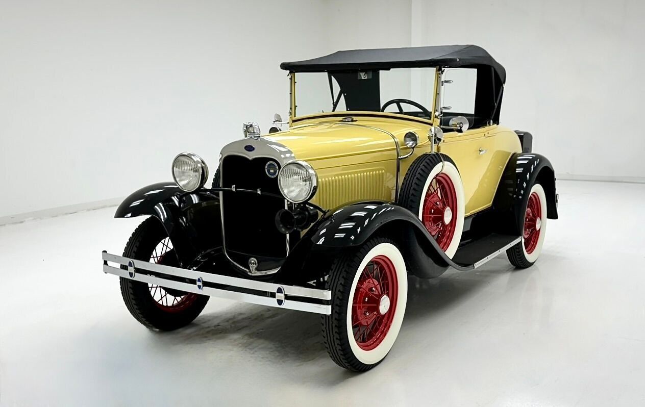 Ford-Model-A-Cabriolet-1930