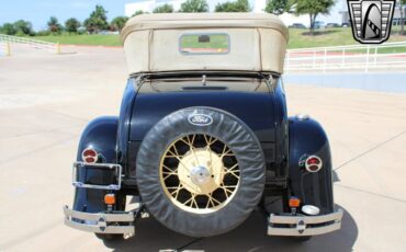 Ford-Model-A-Cabriolet-1931-5