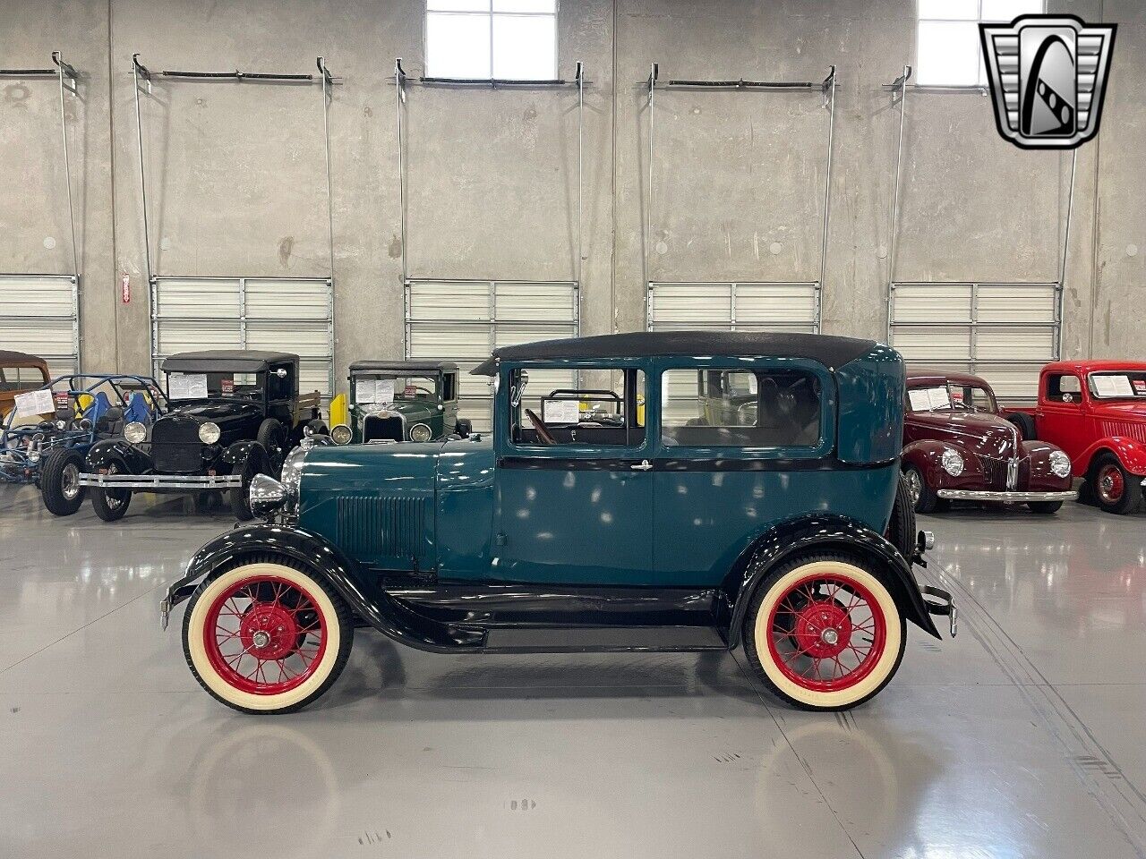 Ford-Model-A-Coupe-1928-3