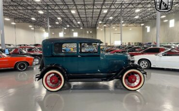 Ford-Model-A-Coupe-1928-5