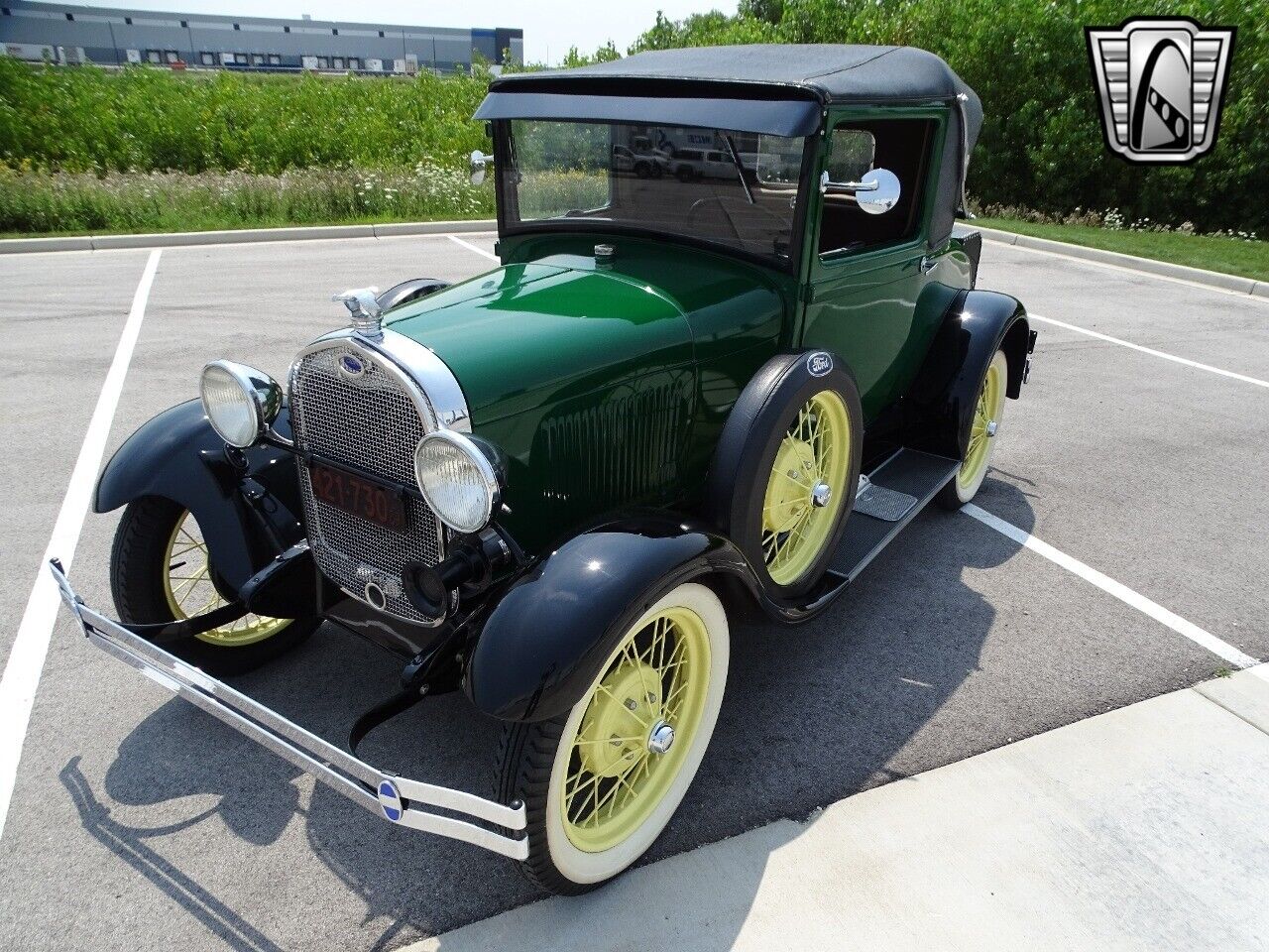 Ford-Model-A-Coupe-1929-2