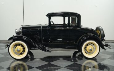 Ford-Model-A-Coupe-1930-2