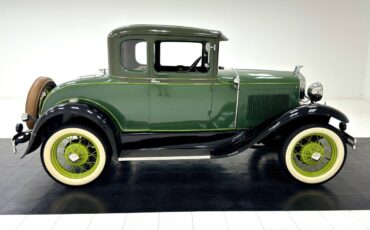 Ford-Model-A-Coupe-1930-5