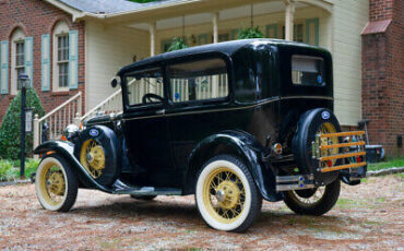 Ford-Model-A-Coupe-1930-5